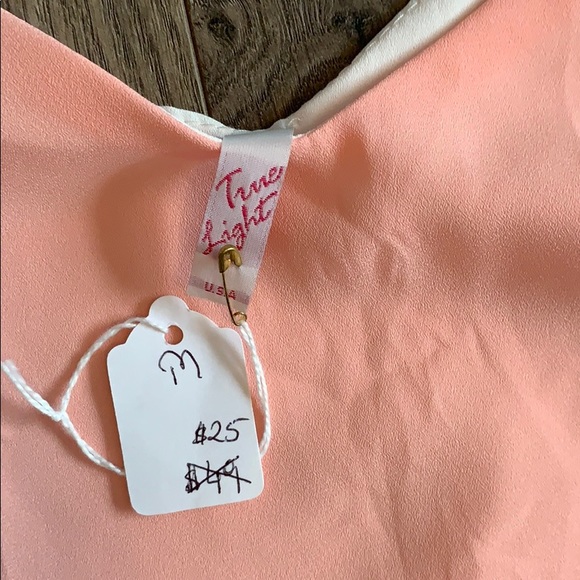 Flowy tank - Picture 2 of 3